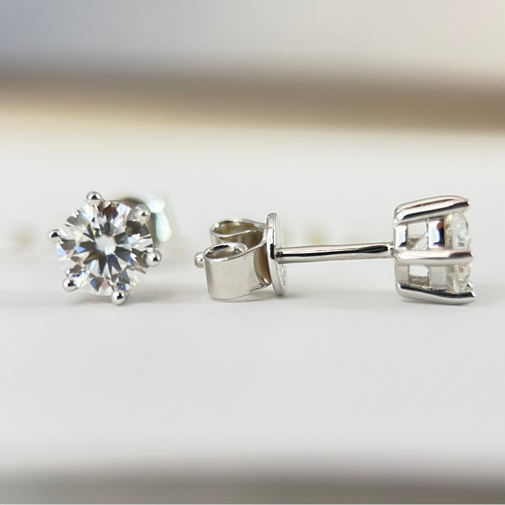 S925 Moissanite Solitaire Diamond Studs - Picture 4 of 7